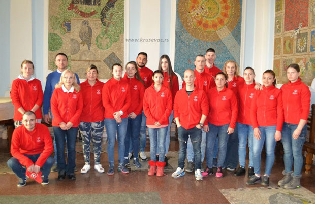 Амбасадори у Абу Дабију